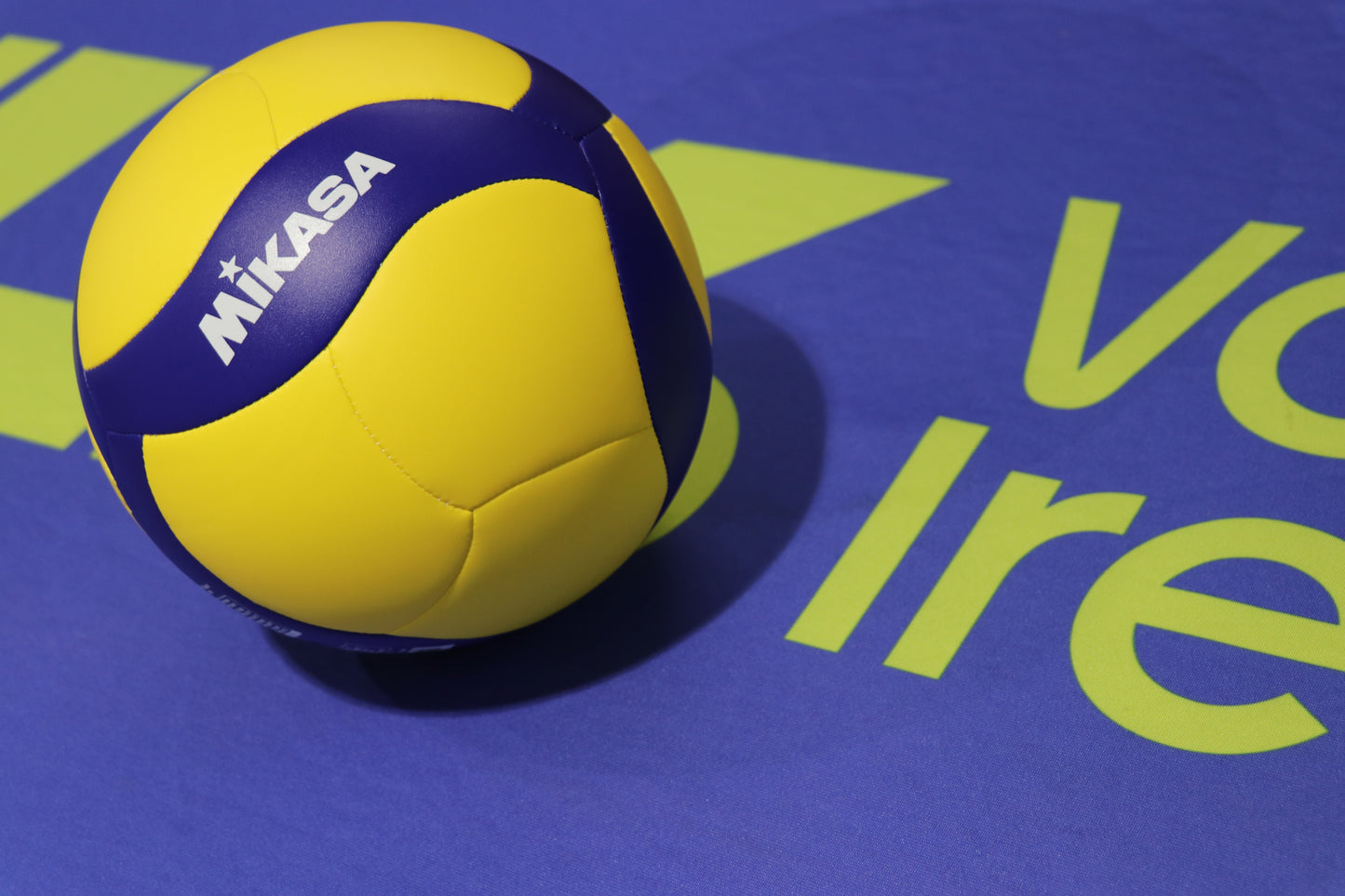 Mikasa LW Training Volleyball